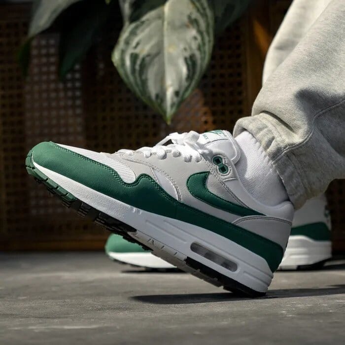 Nike Air Max 1 Hunter Green